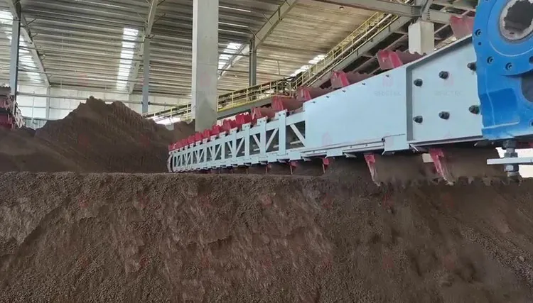 Máy móc làm gạch Máy xúc gầu kiểu cầu & Máy thu hồi nhiều gầu để lưu trữ nguyên liệu thô 4
